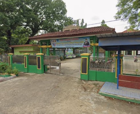 Masjid AL HIkmah Smansa Metro